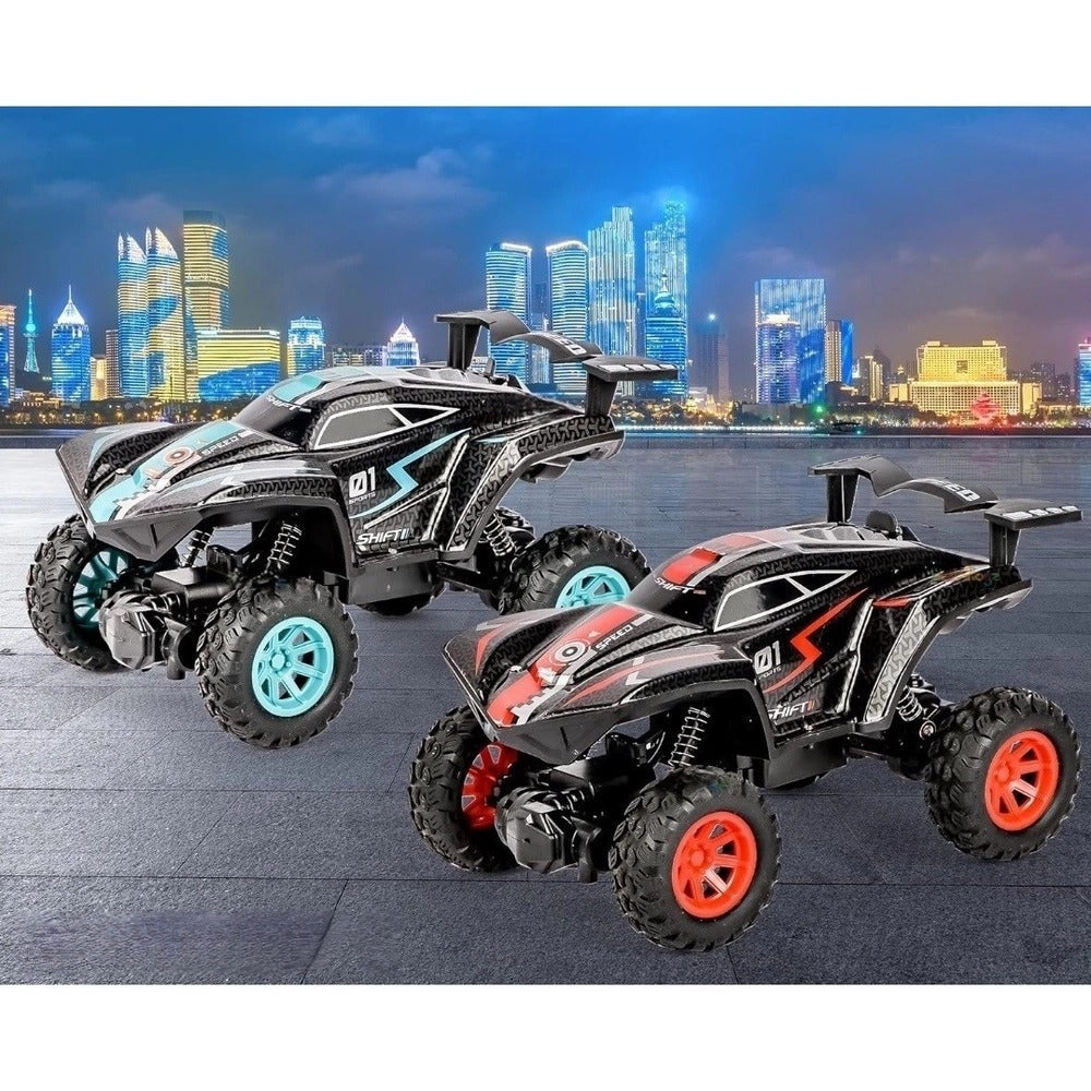 Carrinho de Controle Remoto Rally Recarregável Com Luzes Brinquedo Infantil Divertido Solta Fumaça Cor Aleatória